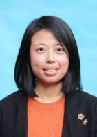 李馨 照片