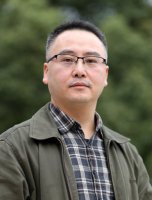 罗忠勇 照片