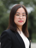 彭婷 照片