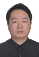 沈竹 照片