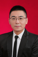 童钊 照片