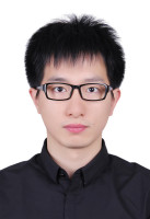 易帆 照片