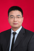 万求真 照片