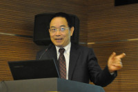 吴伟平 照片