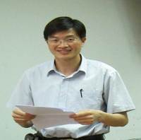 肖化移 照片