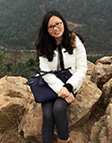 杨希 照片