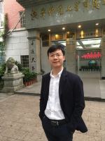 张国光 照片