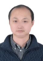 曾卓 照片