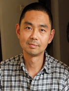 董佺 照片