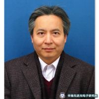 何赛灵 照片