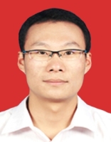 杨国志 照片