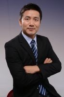 吕明 照片