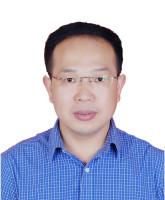 李胜 照片