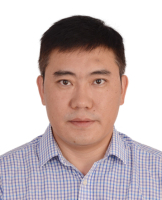 强明瑞 照片