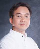 徐万里 照片