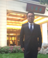 董军 照片