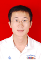 何培旭 照片