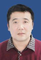 杨国栋 照片