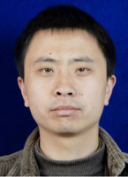 曾嵘 照片