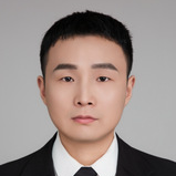 丁杨 照片