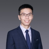 何志伟 照片