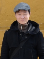 何星池 照片