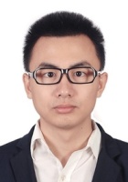 廖臻 照片