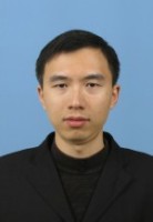 陆宇 照片