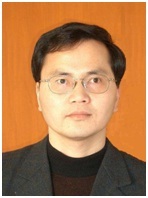 何坚 照片