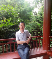 尹国俊 照片