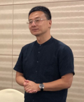 胡斌 照片