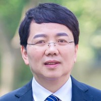 丁汉 照片