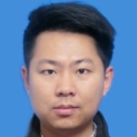 龚攀 照片