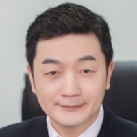 龚时华 照片