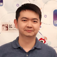 龚超 照片