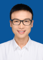 周健 照片