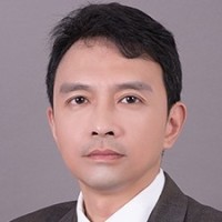 刘竞 照片