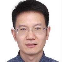 卢文龙 照片