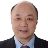 李亮 照片