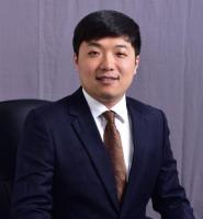 李健 照片