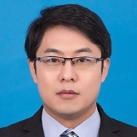 李文龙 照片