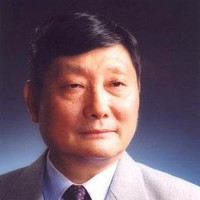 潘垣 照片