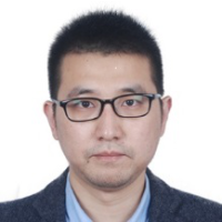 施汉忠 照片