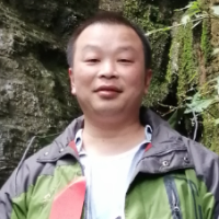 邵志远 照片