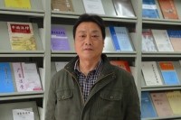 周少元 照片