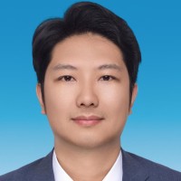 覃晖 照片