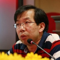 谭波 照片