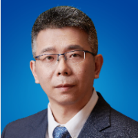 尉迟明 照片