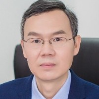 王峻峰 照片