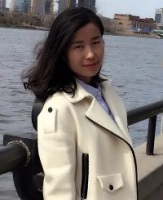 李怡霞 照片